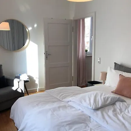 Leben Im Textilviertel - Stilvolle - Zentral Und Ruhig アウグスブルク